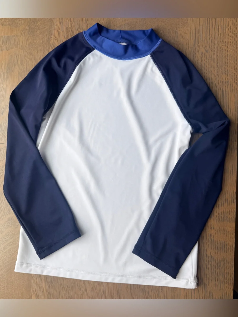 Janie and Jack Long-Sleeve Rash Guard - White & Navy size 6